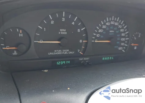 2000 Dodge Caravan from USA, damaged, VIN 2B4GP2535YR886677